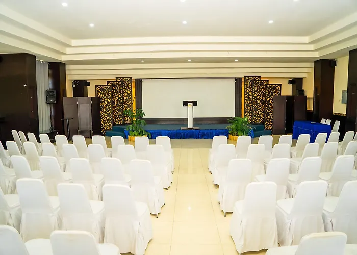 Puri Ayu Hotel 3*