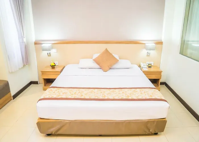 Puri Ayu Hotel 3*