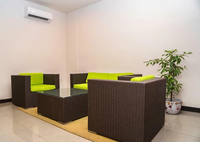Puri Ayu Hotel 3*