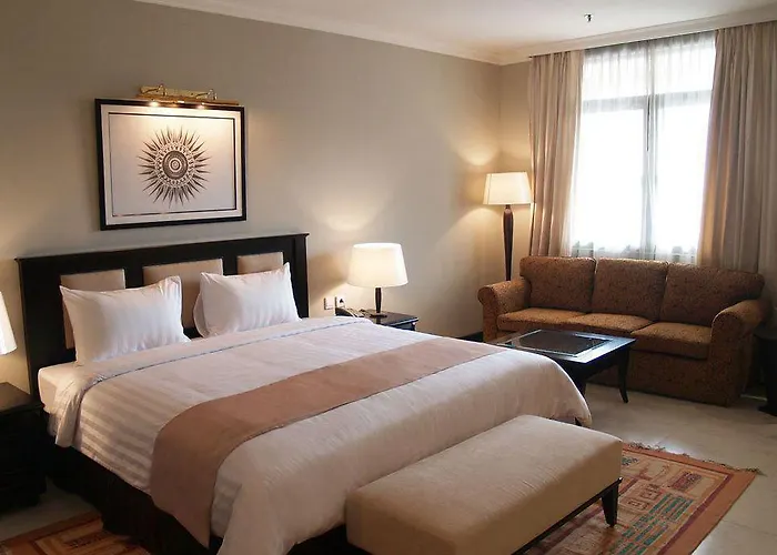 Hotel Puri Ayu 3*